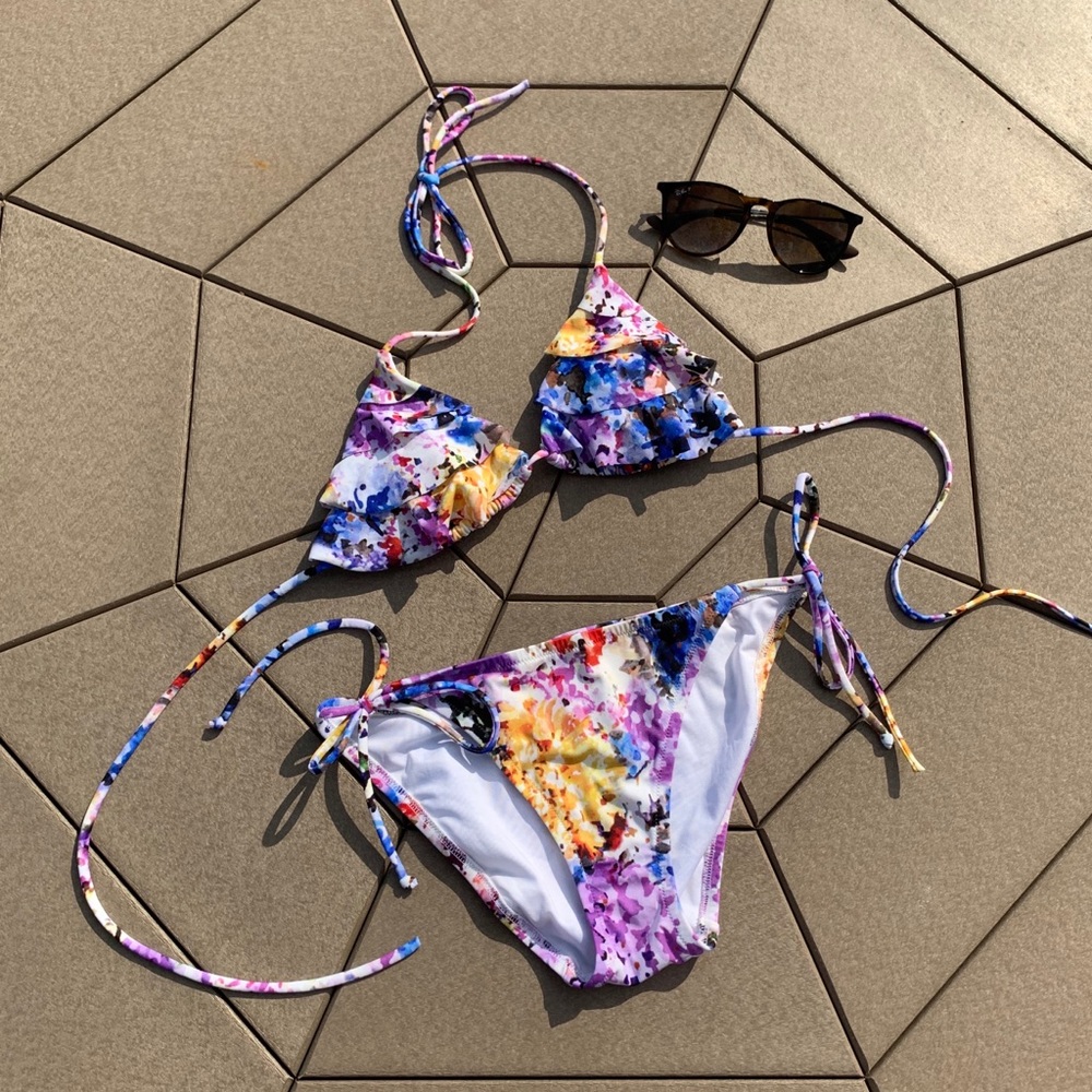 Victoria’s Secret Bikini
